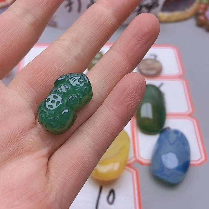 【闪购商品】玛瑙/玉髓珠宝半成品未镶嵌木*