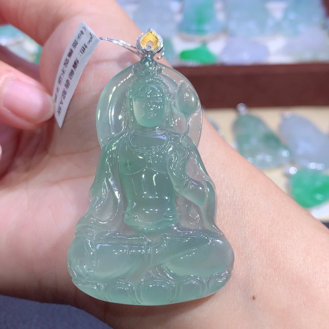 颈饰18K金镶嵌翡翠翡翠