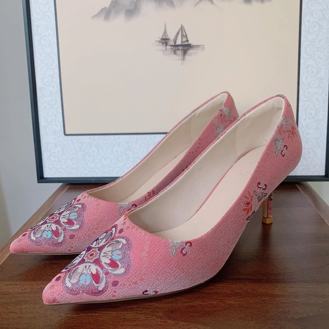 唐宋·古匠【锦蝶】H328新中式国风舒适轻奢百搭尖头浅口高跟鞋