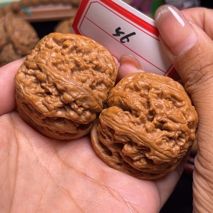 吊坠文玩核桃44大尺粗筋56
