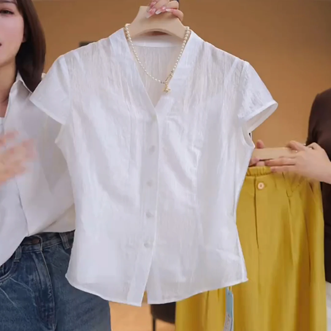 法式透气2025夏季小衫短袖纯色单排扣设计感显瘦衬衫通勤防晒衣女