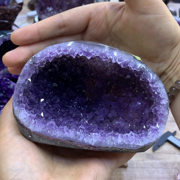 紫晶珠宝半成品未镶嵌