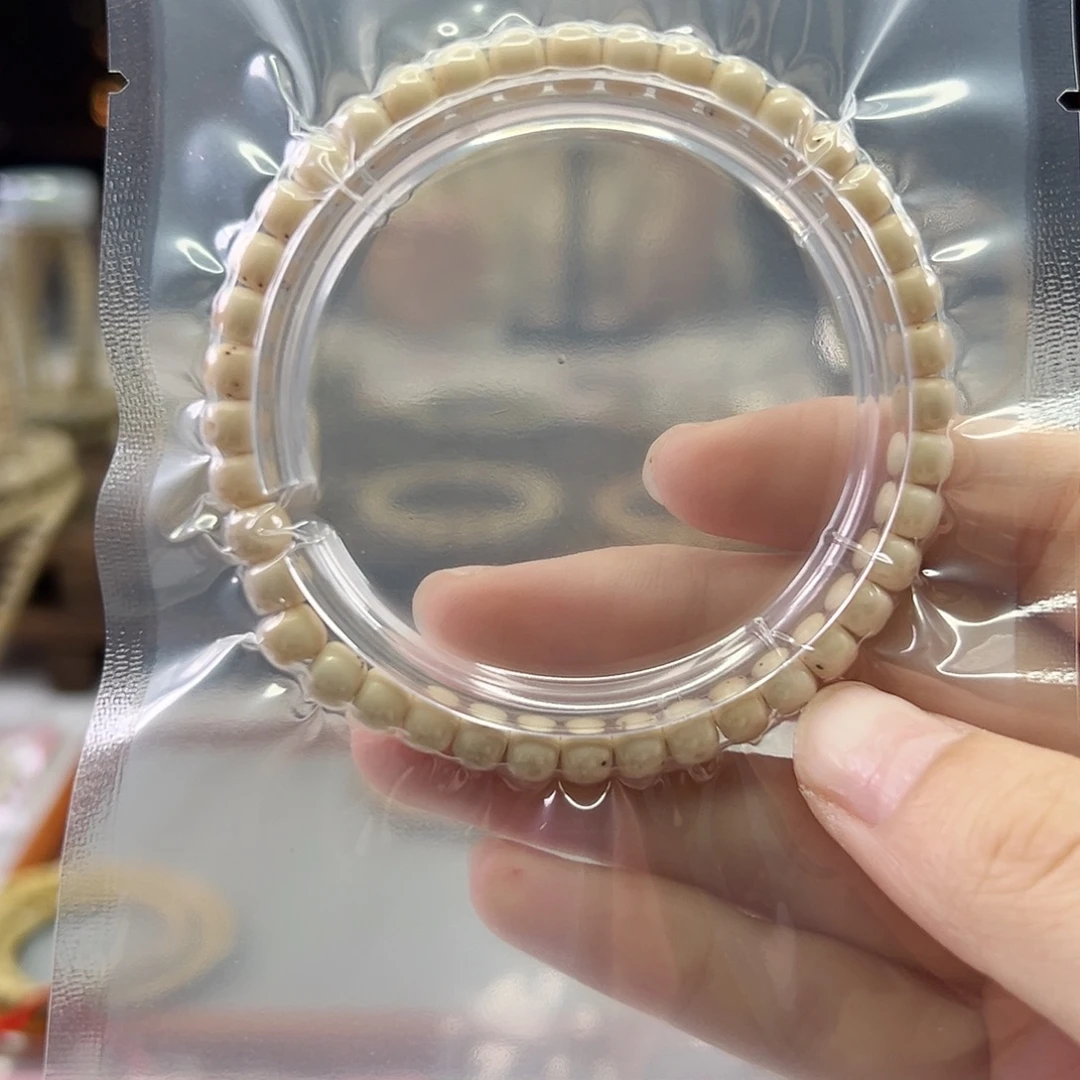 吊坠星月菩提Ll.6x5超大留白 粉冰 针尖星