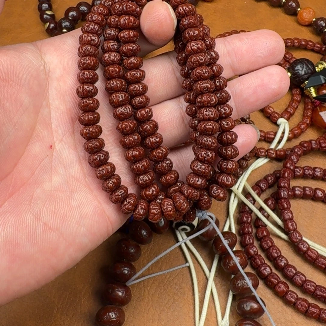 茆***茆吊坠金刚菩提树王108