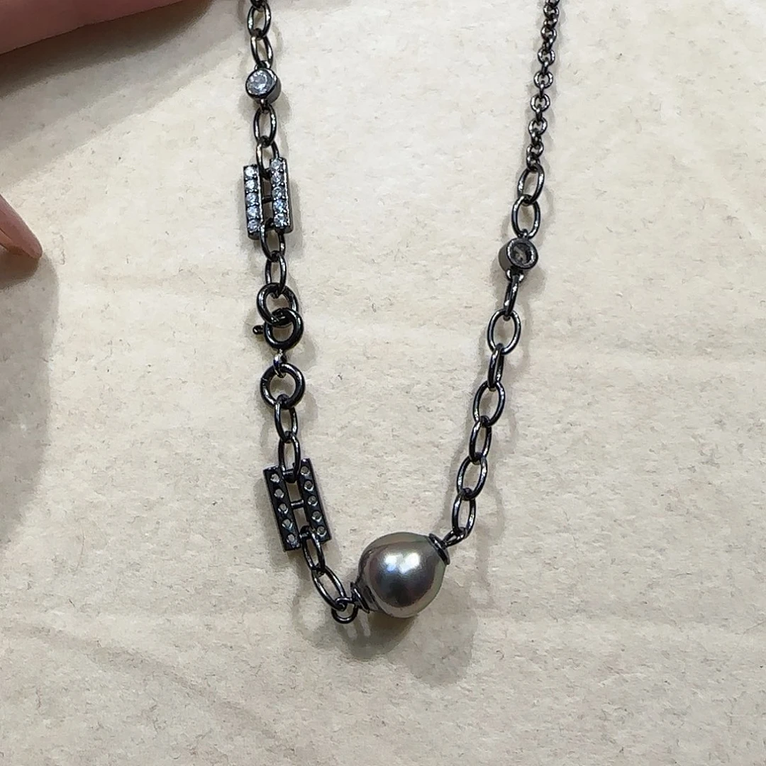 一***儿银S925镶嵌颈饰海水珍珠