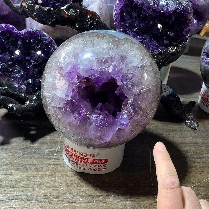 未镶嵌水晶大型摆件（非配饰）