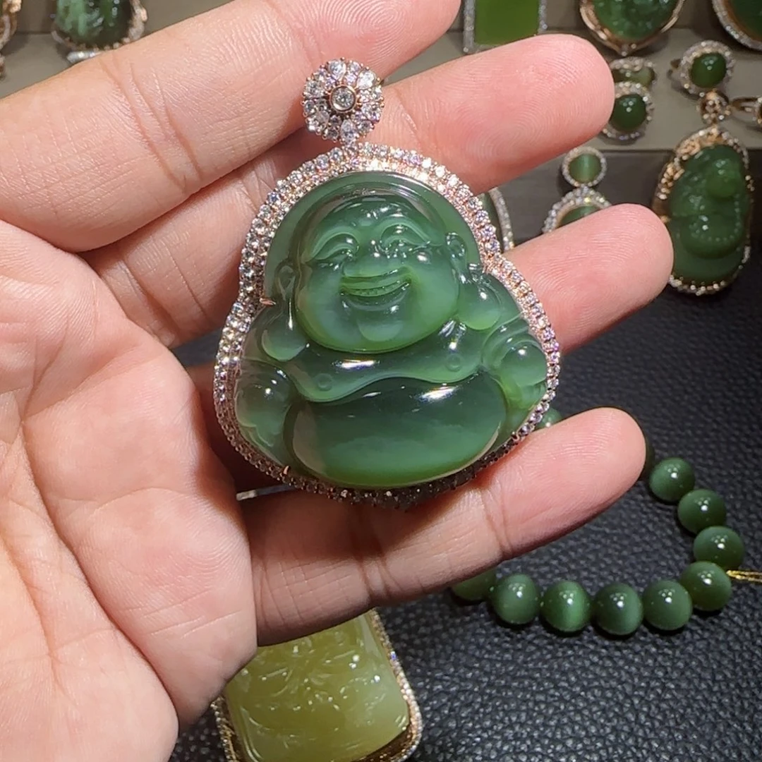 18K金镶嵌和田玉挂件?****?