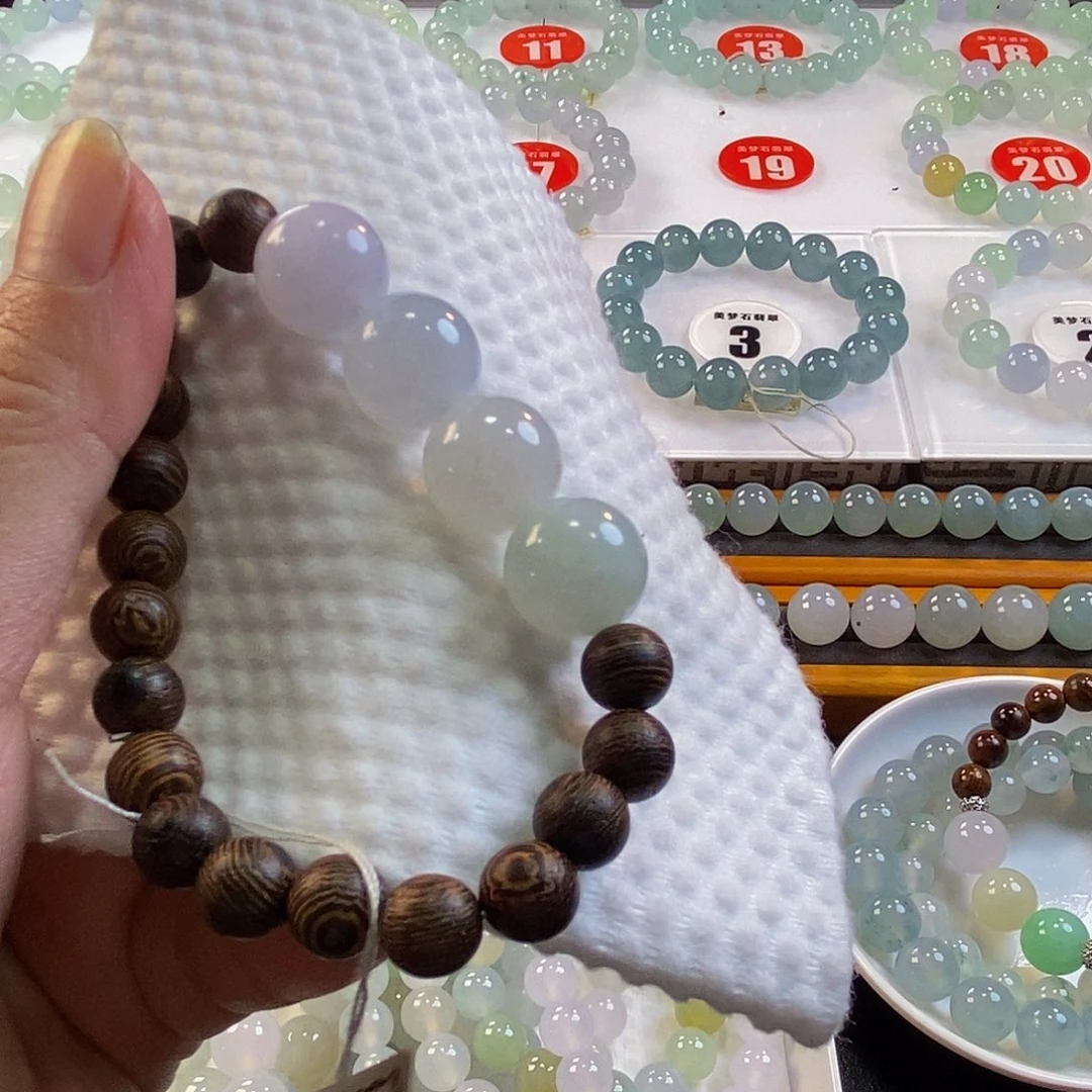 未镶嵌定制翡翠翡翠