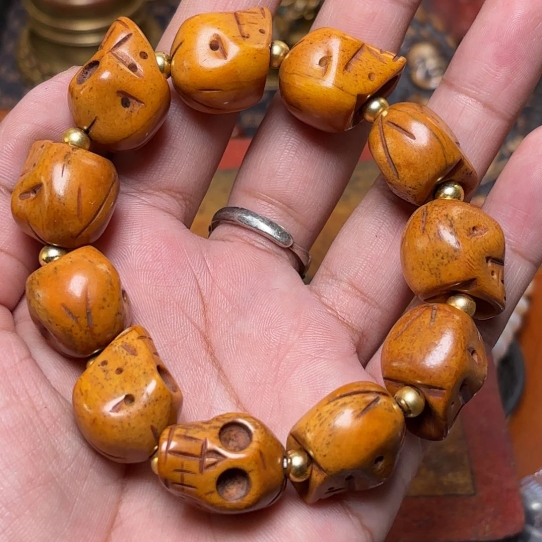 铜星月菩提吊坠项链