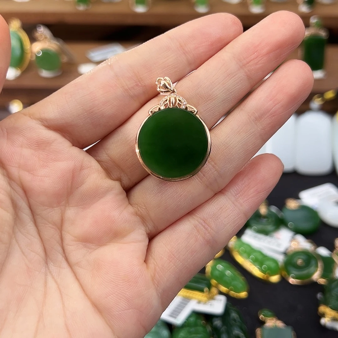 和田玉未镶嵌吊坠(不含链)