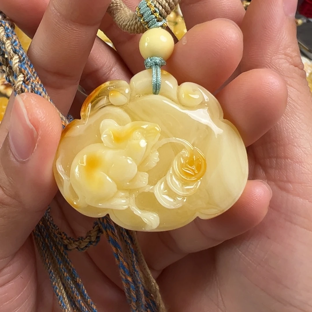 蜜蜡未镶嵌裸石蜜蜡