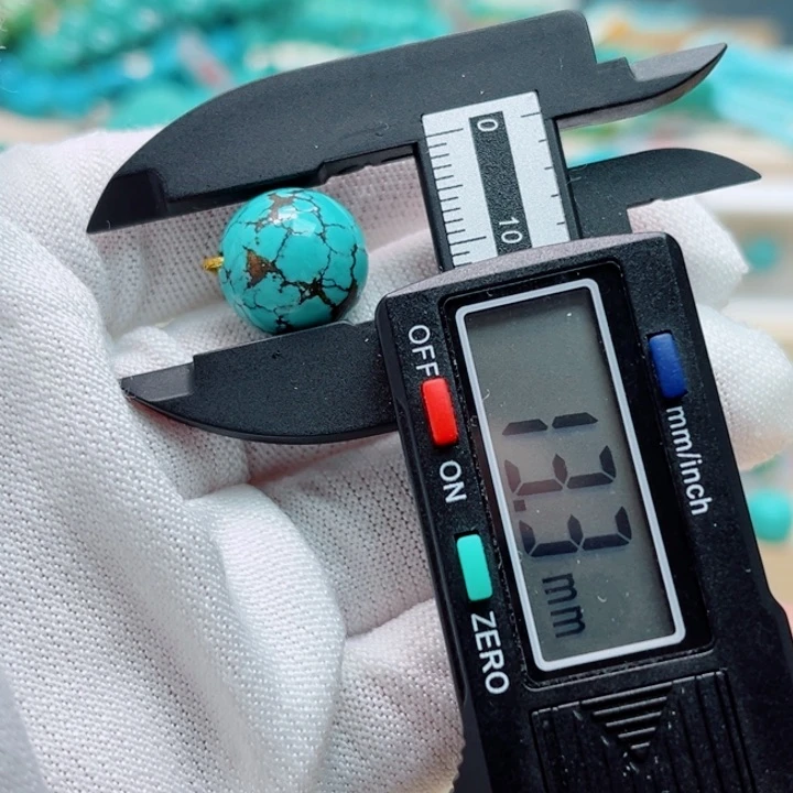 绿松石珠宝未镶嵌