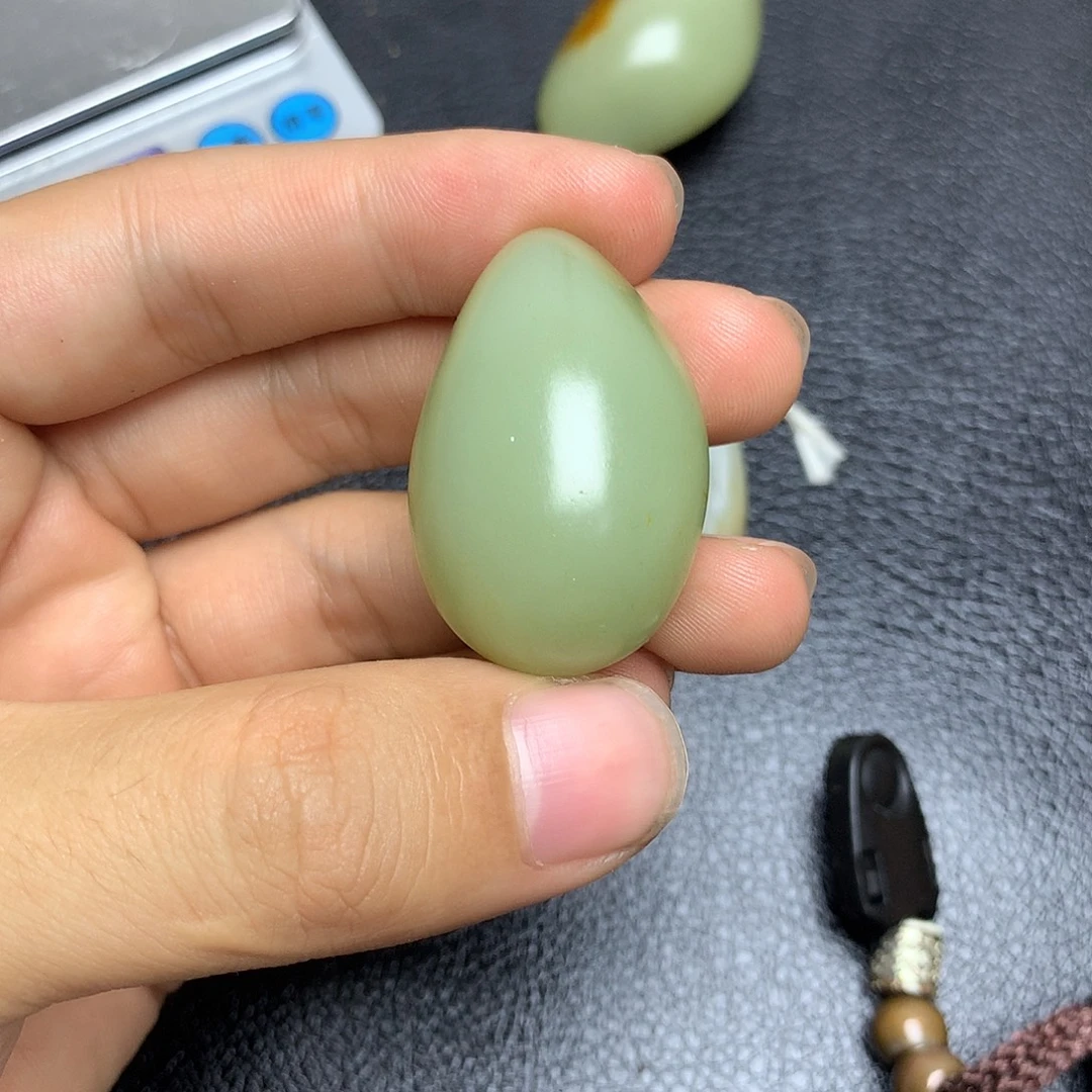玖***室和田玉未镶嵌摆件