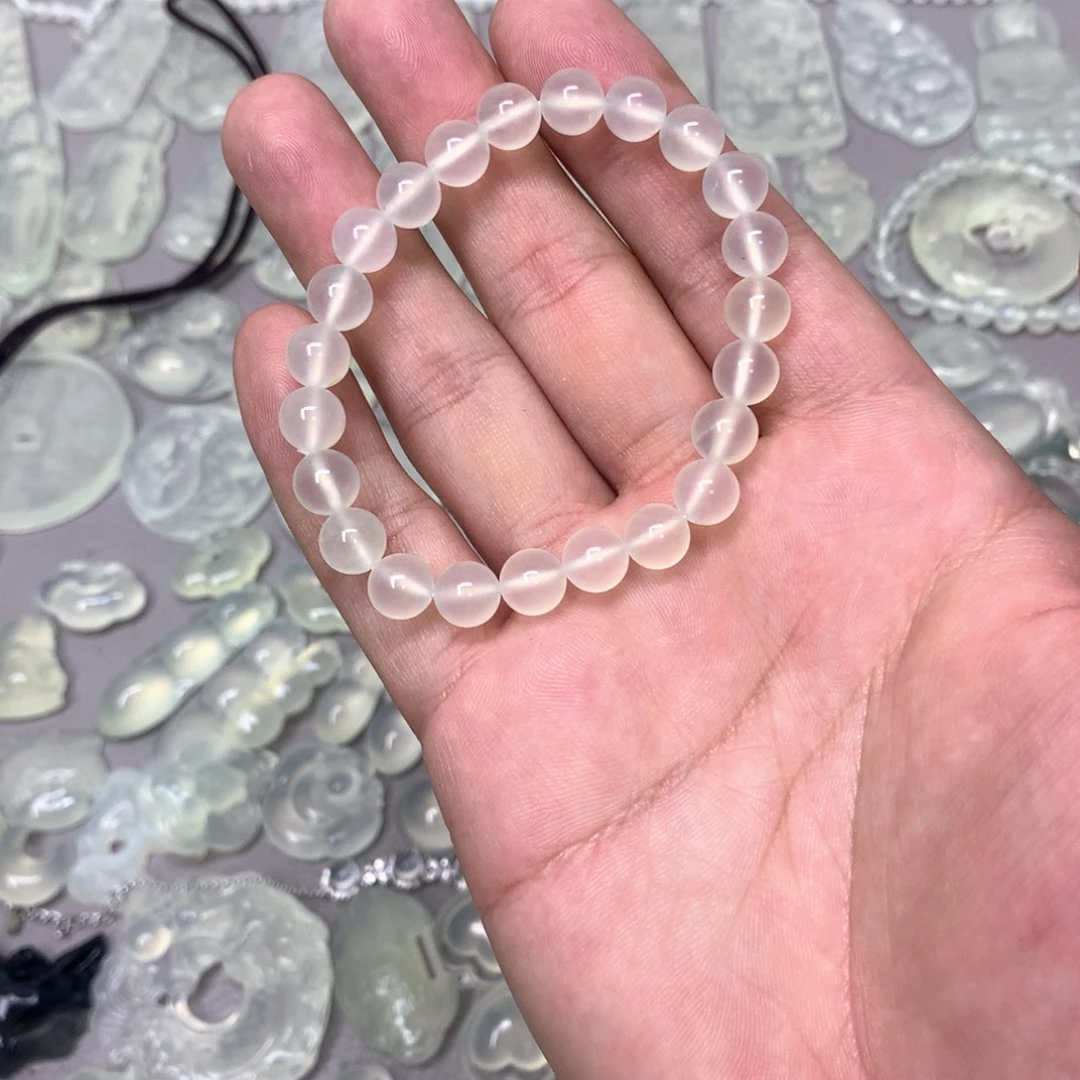 蛇纹石玉颈饰未镶嵌大*物