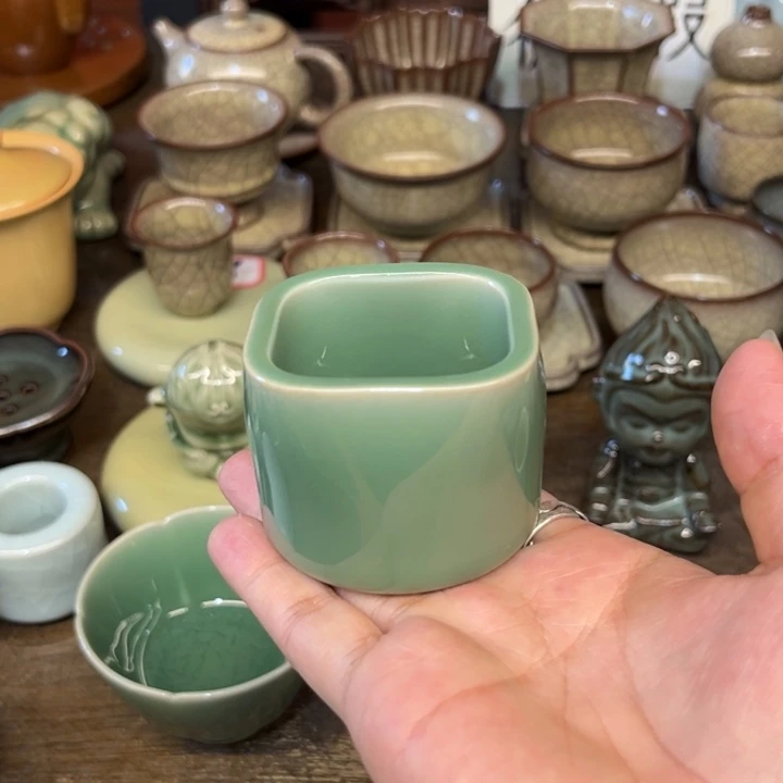 青瓷微瑕浮力特价