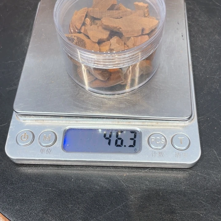 檀香木其他汉***堡老山檀香20克雕刻件