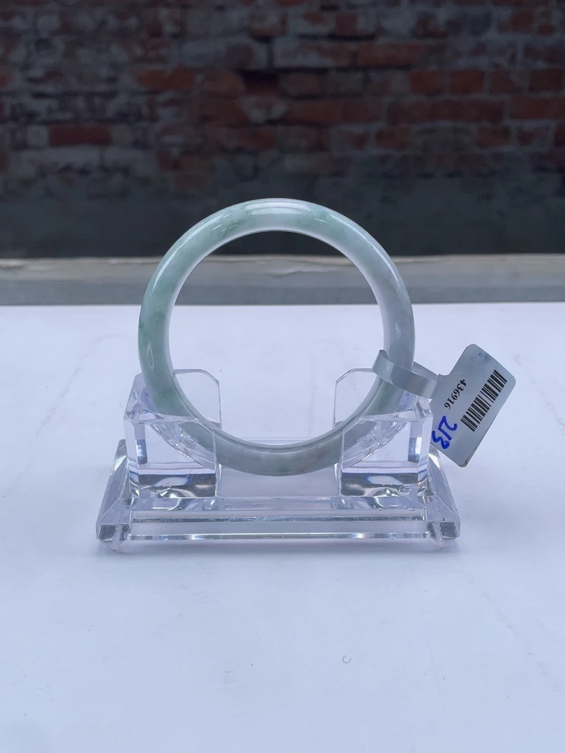 毛货手镯需精细抛光/手镯213