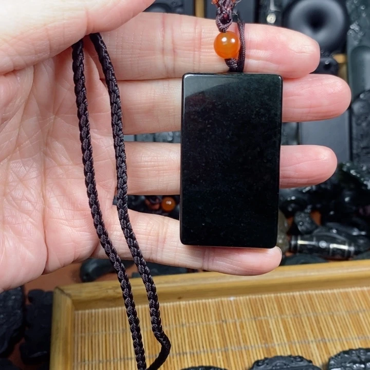 和田玉（青玉）未镶嵌颈饰