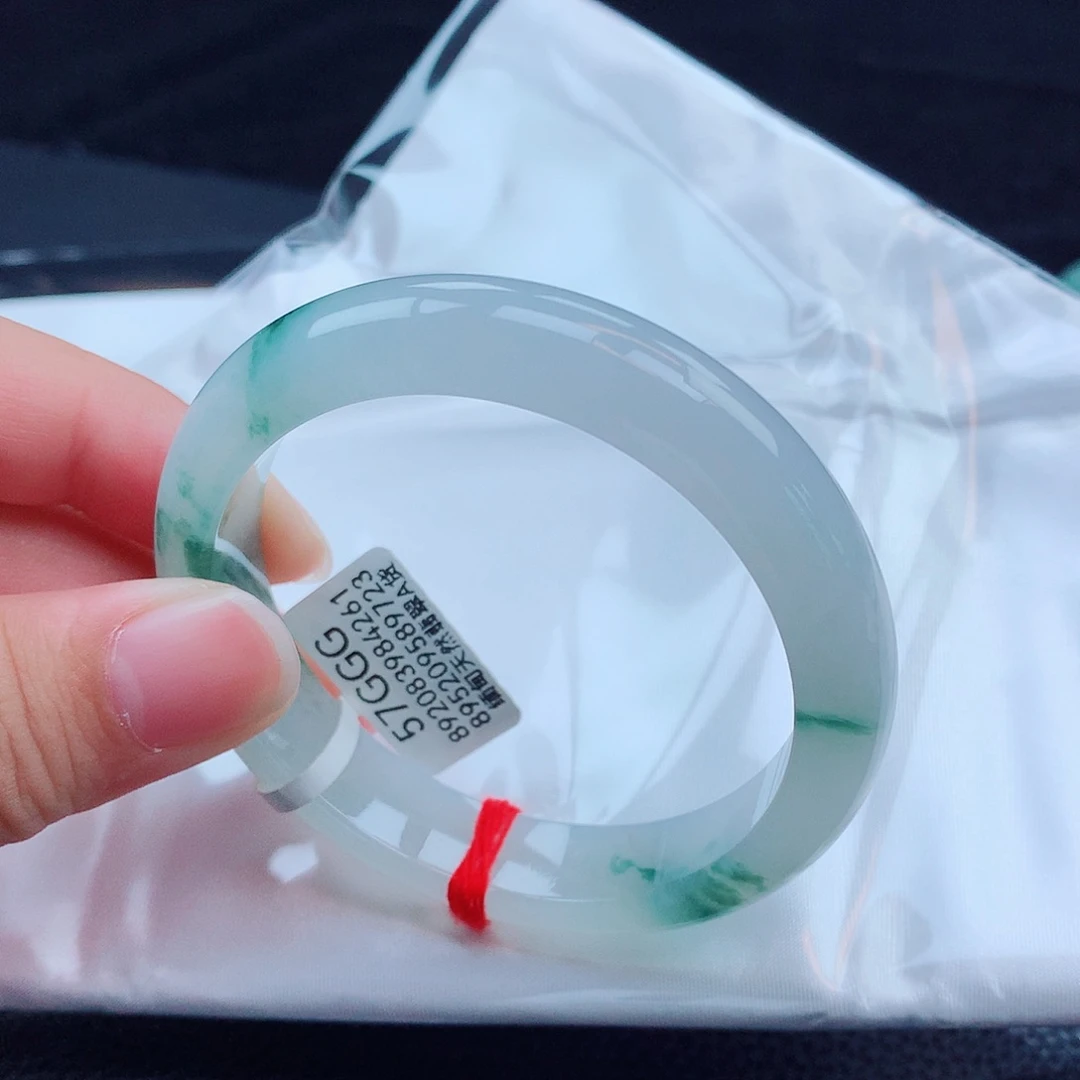 翡翠手镯未镶嵌天然缅甸翡翠A货手镯