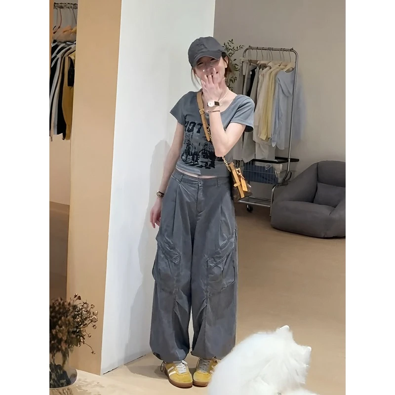 韩系复古时尚套装女夏季款灰色方领短袖T恤上衣宽松工装裤两件套