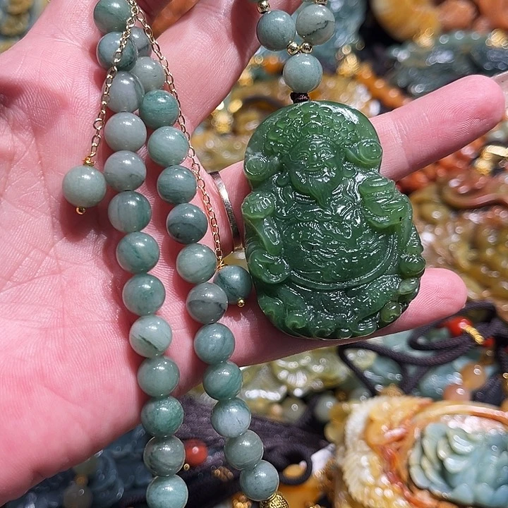 岫玉未镶嵌毛衣链