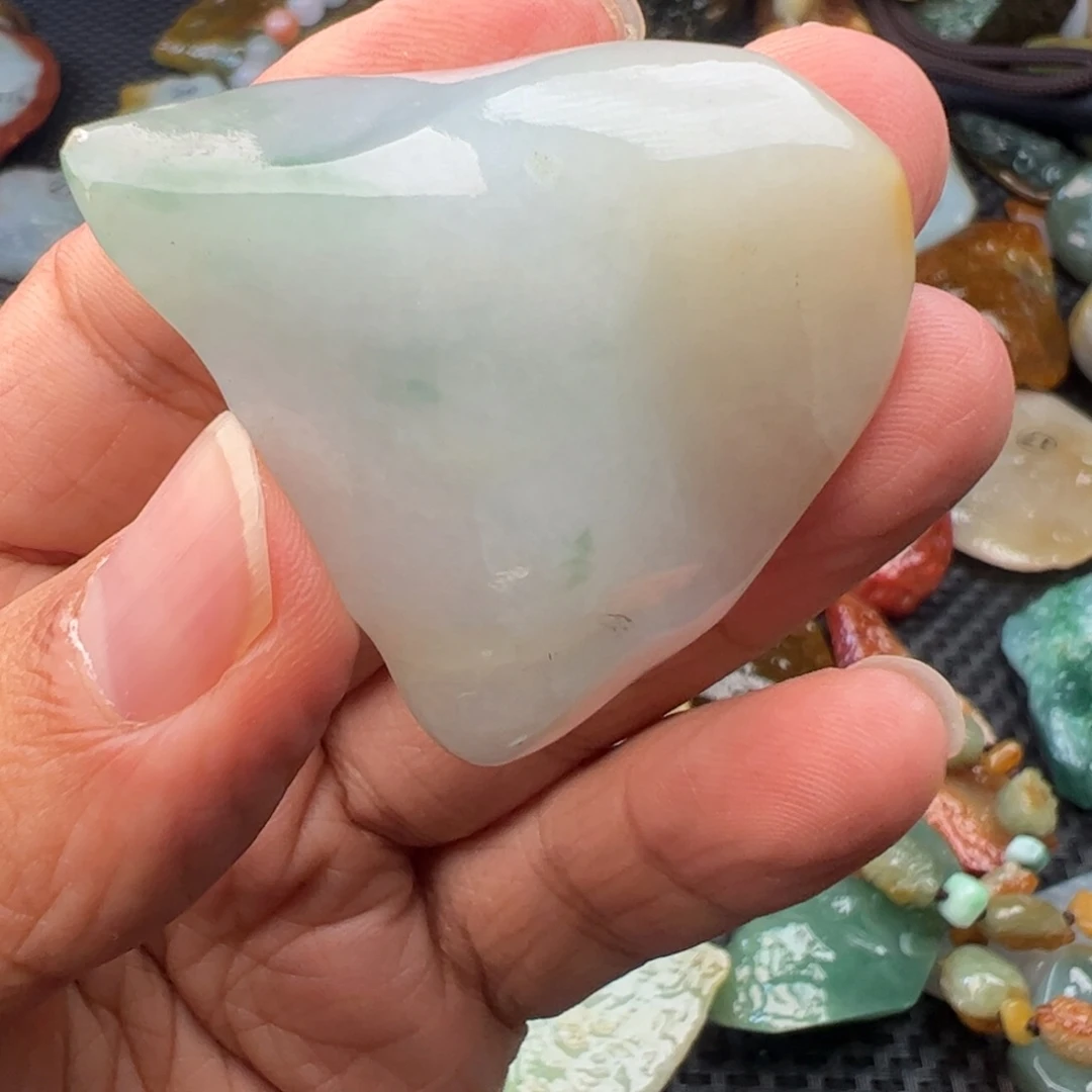 翡翠裸石缅甸翡翠