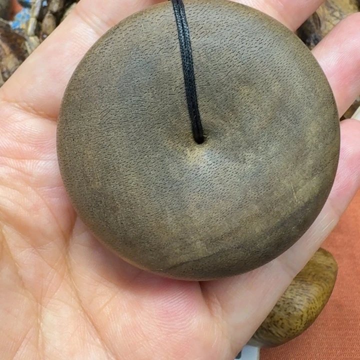 大叶紫檀（黑酸枝木类）