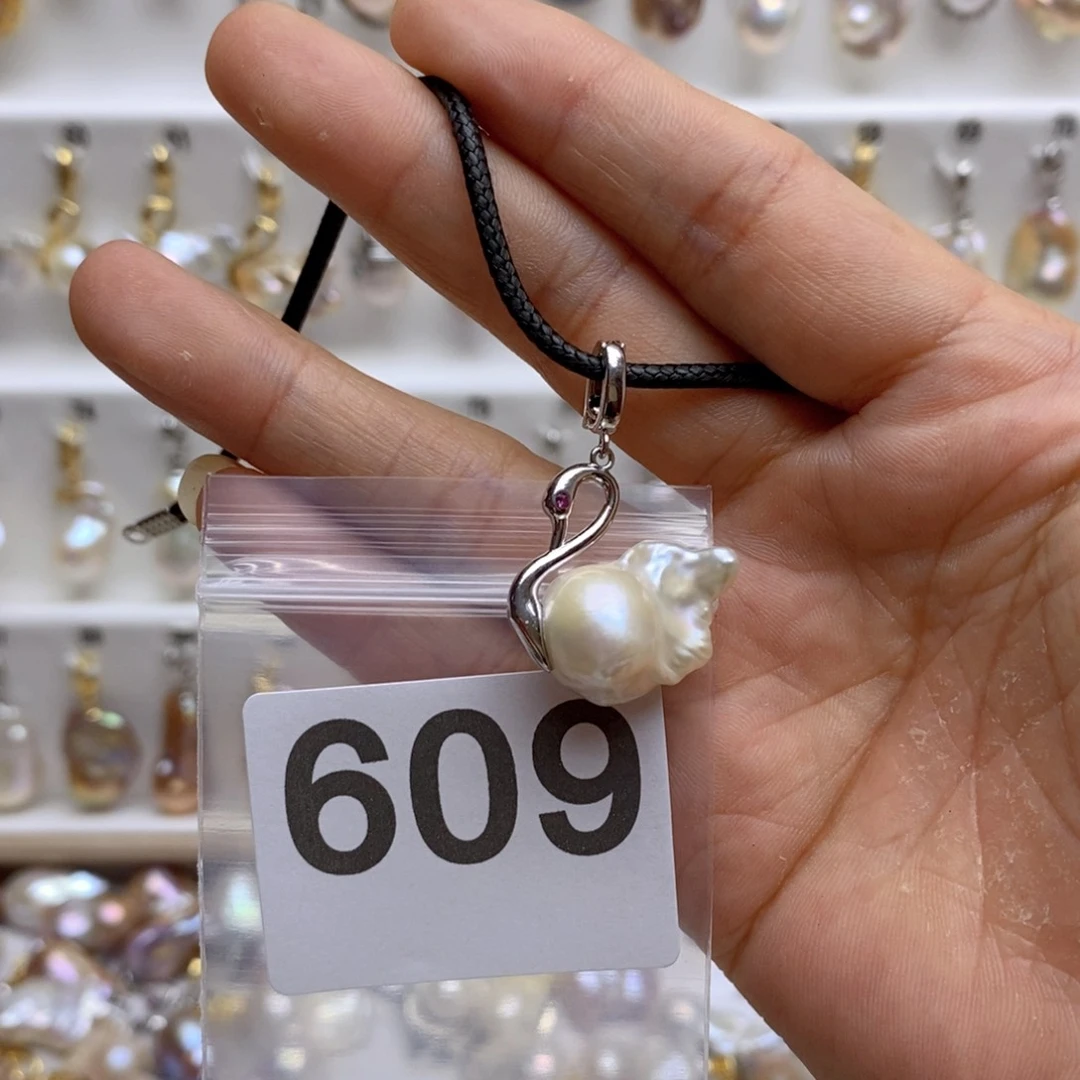 淡水珍珠颈饰银S925镶嵌609