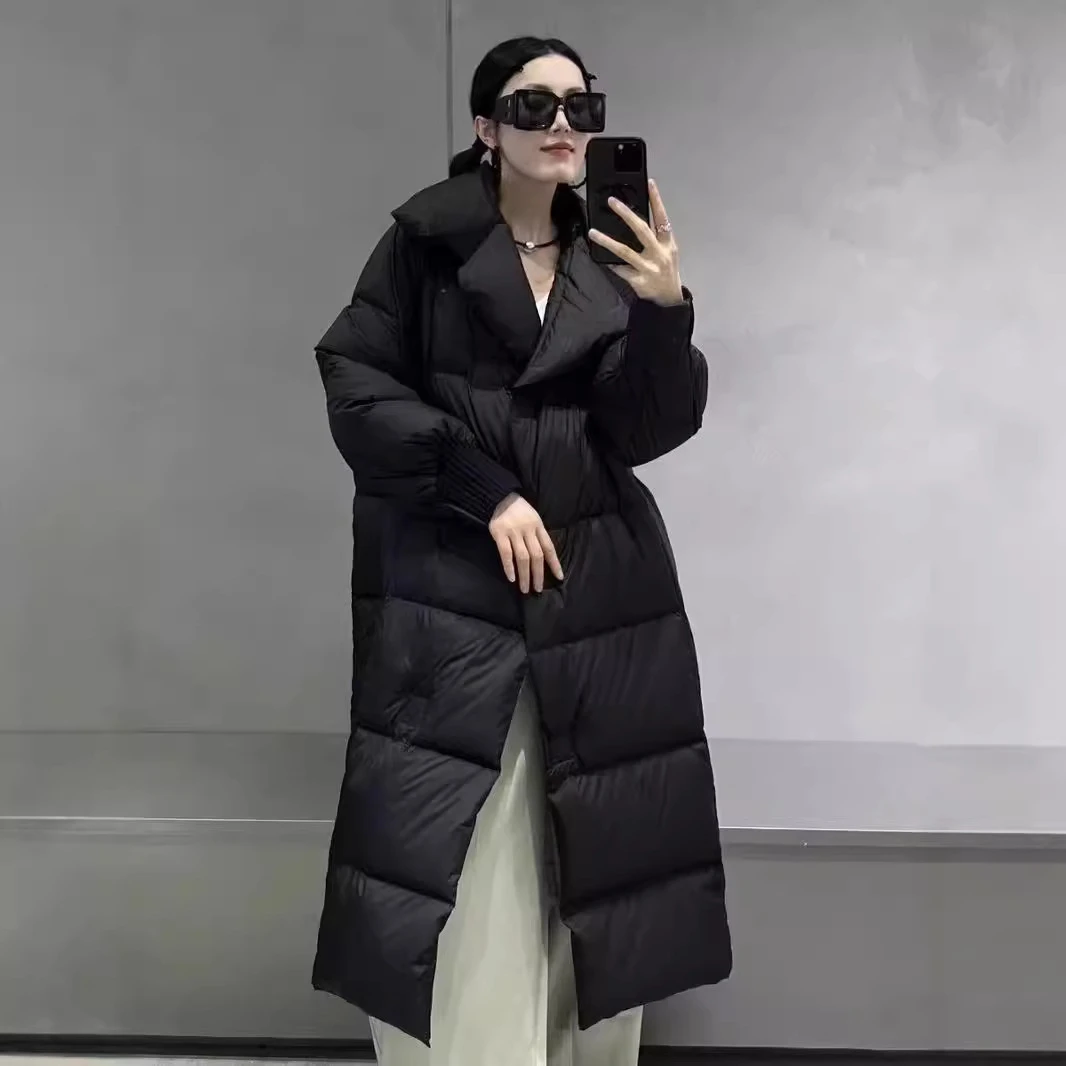 2025羽绒服女中长款过膝宽松加厚外套平湖工厂批发口袋设计防寒