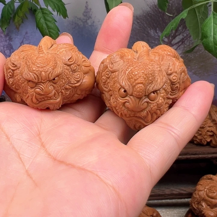 云***清蛤蟆头吞金兽核桃雕刻