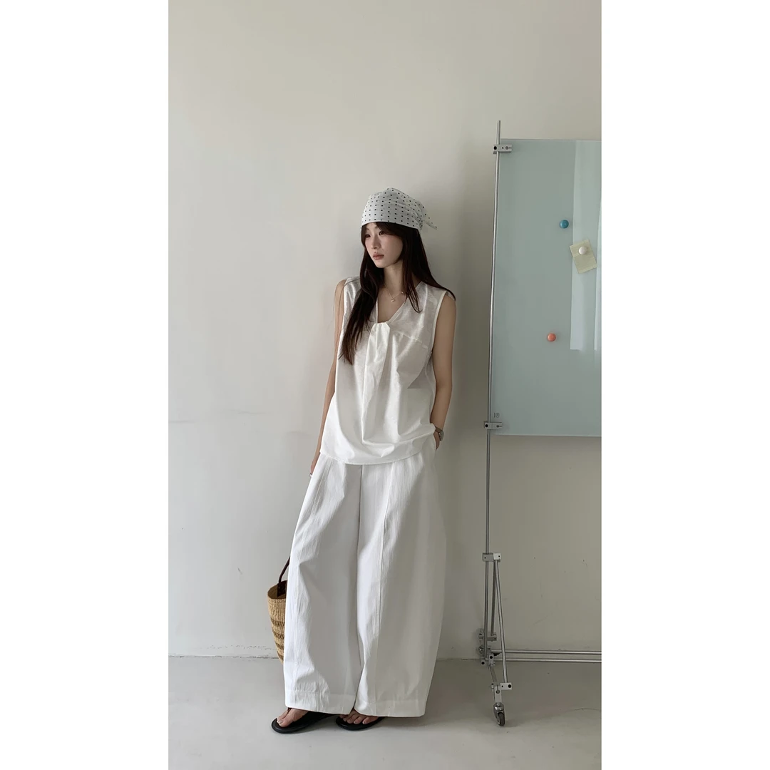 55771#THINK#宽松版慵懒舒适！领口收皱设计背心上衣（福利）