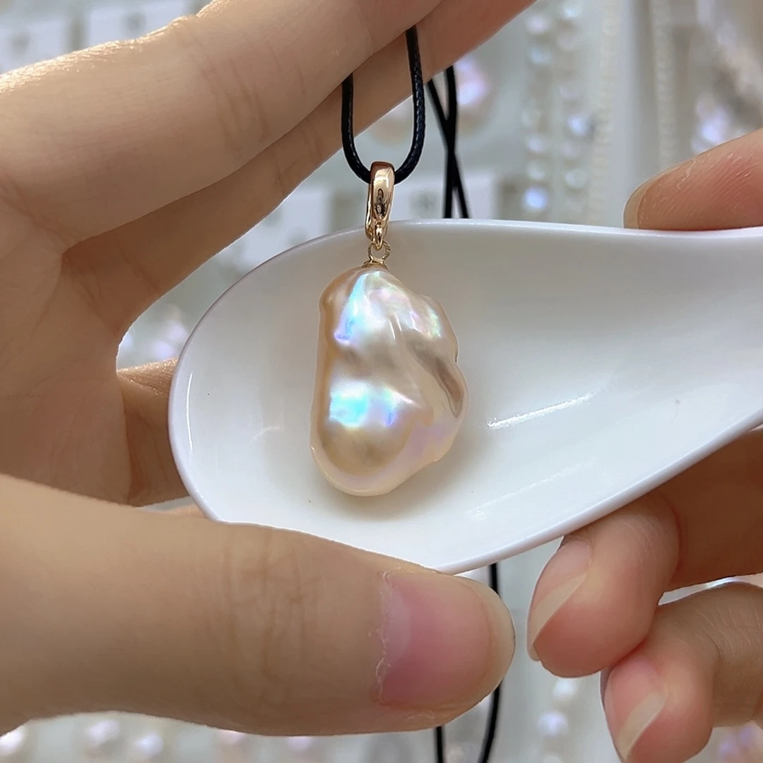 颈饰合金淡水珍珠