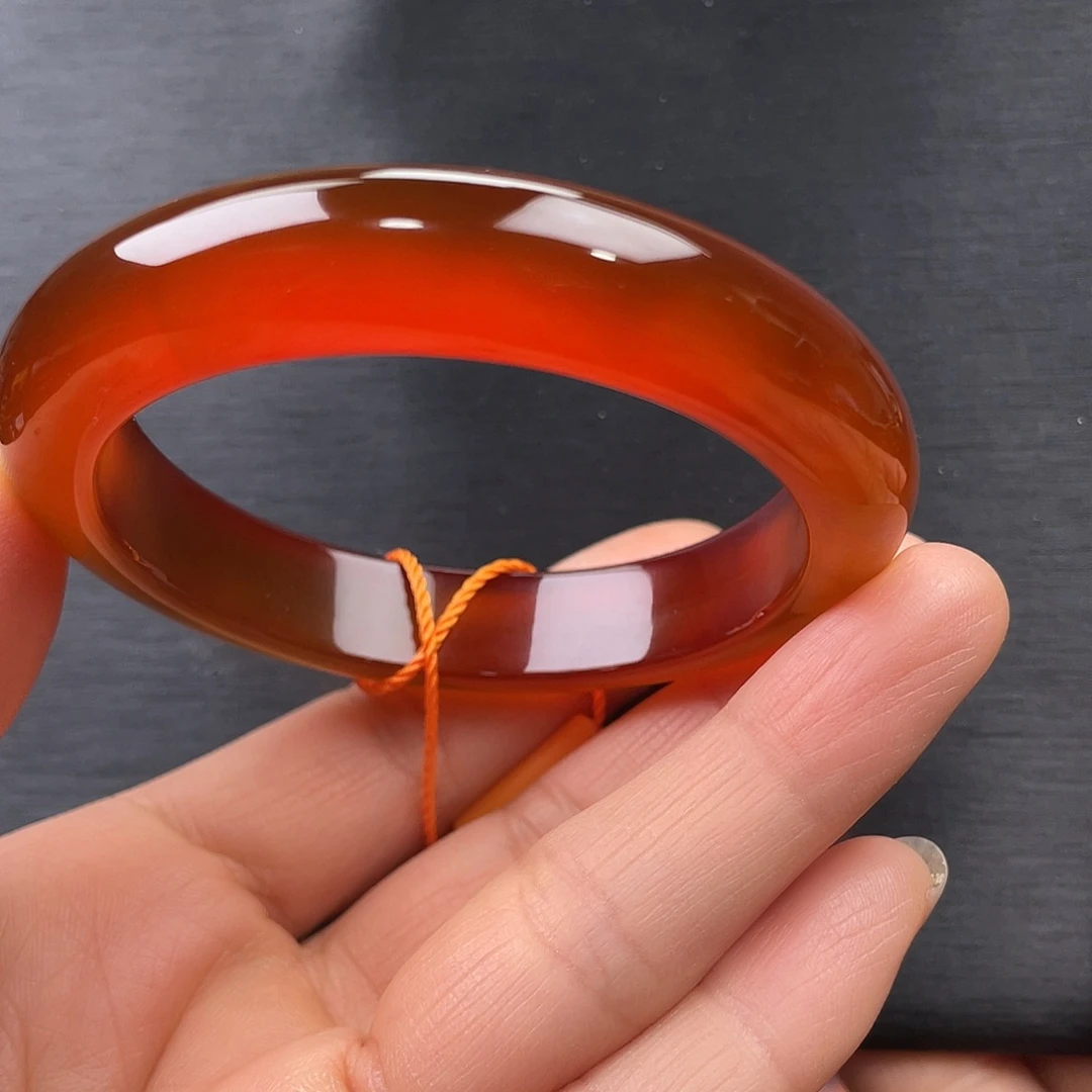 玛瑙/玉髓未镶嵌手镯56圈口