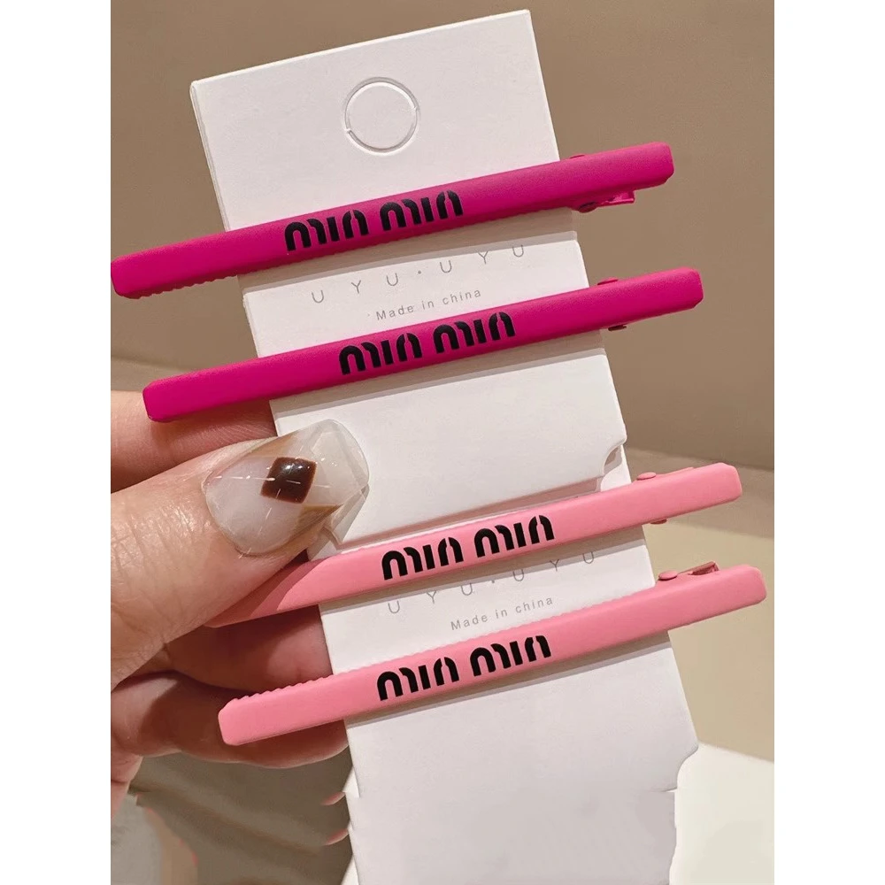 个性时尚甜酷边夹发夹玫红色粉色细鸭嘴夹简约黑色字母少女风发卡