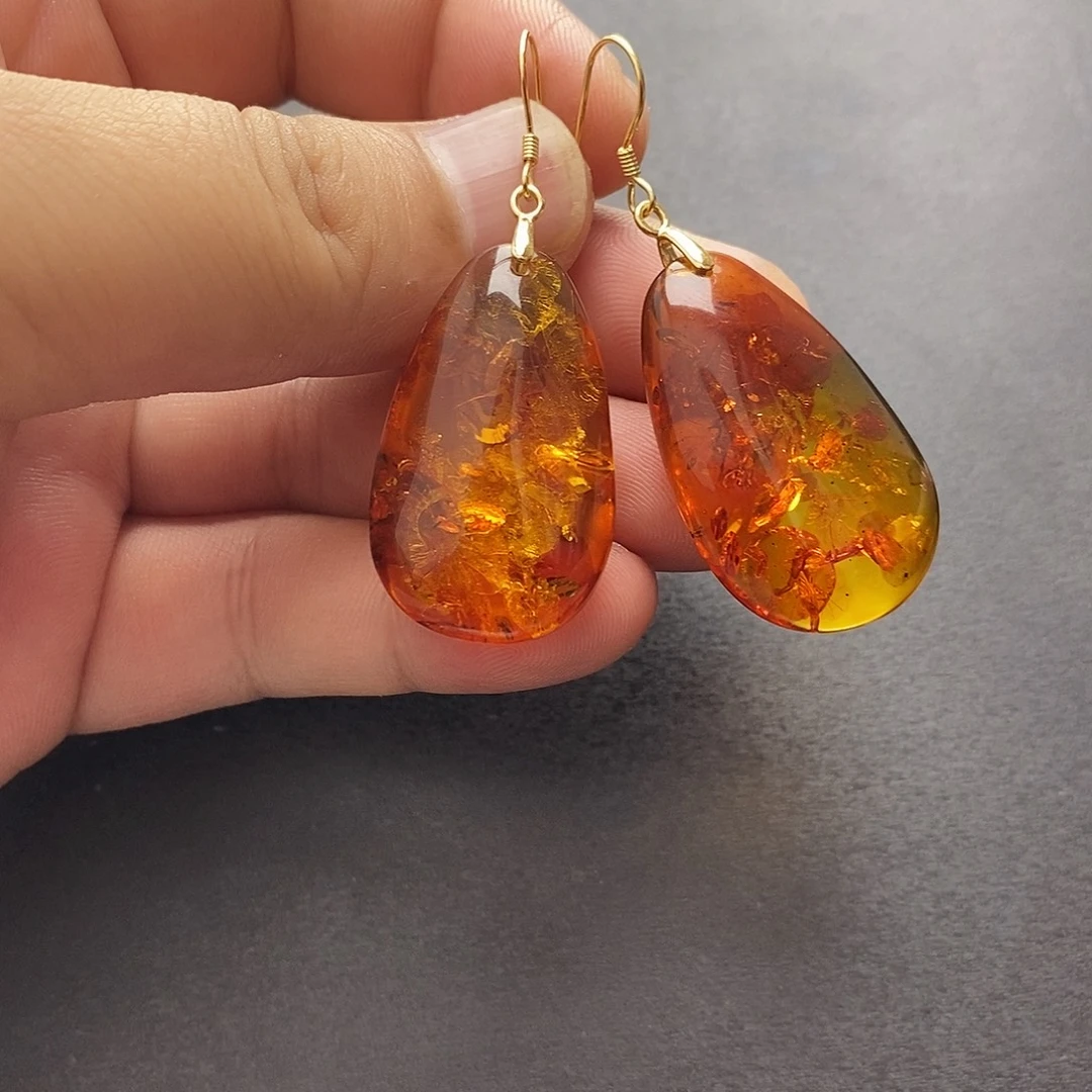 琥珀未镶嵌裸石耳坠