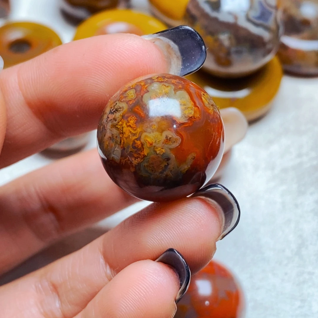 开***子玛瑙/玉髓未镶嵌颈饰