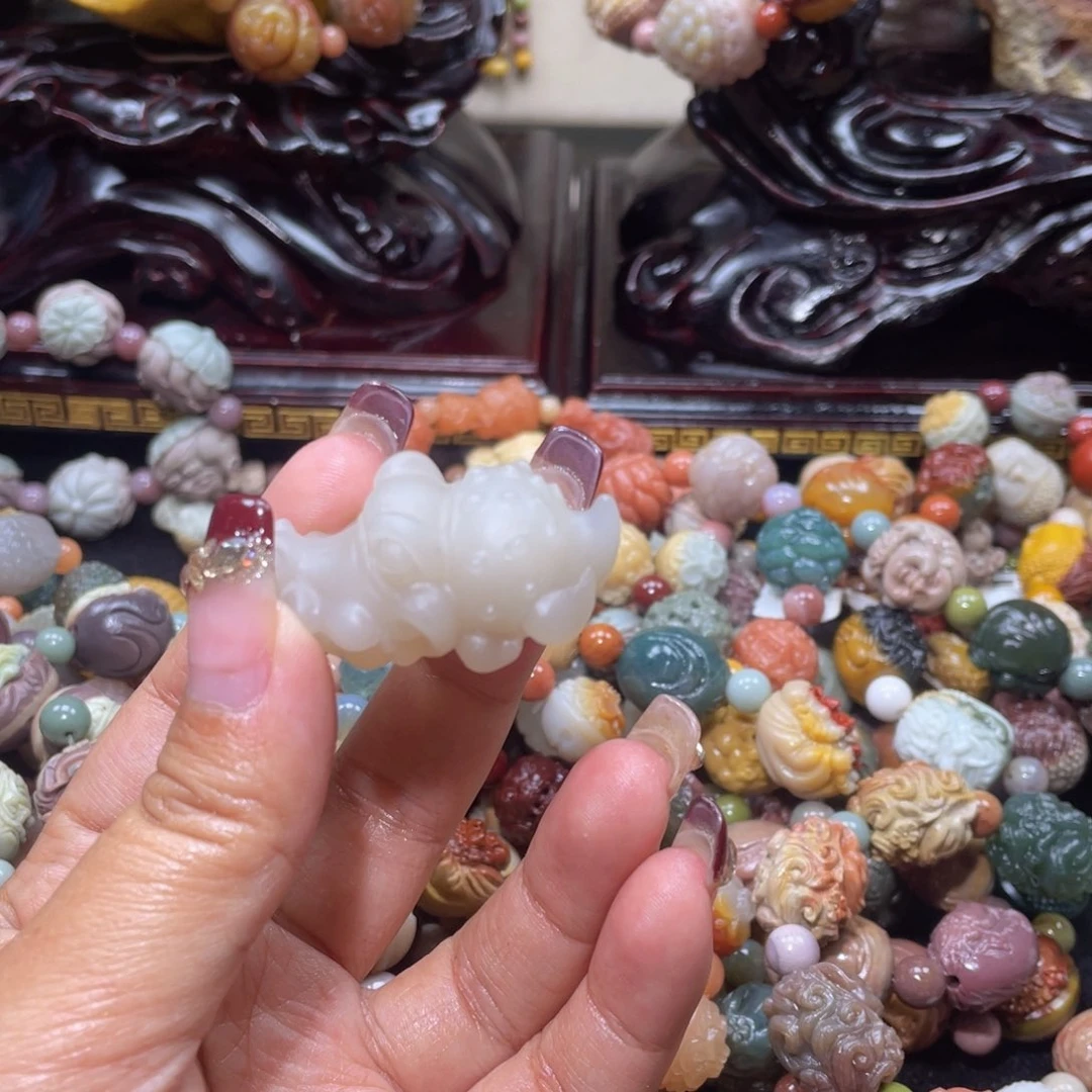 石英质玉手链未镶嵌