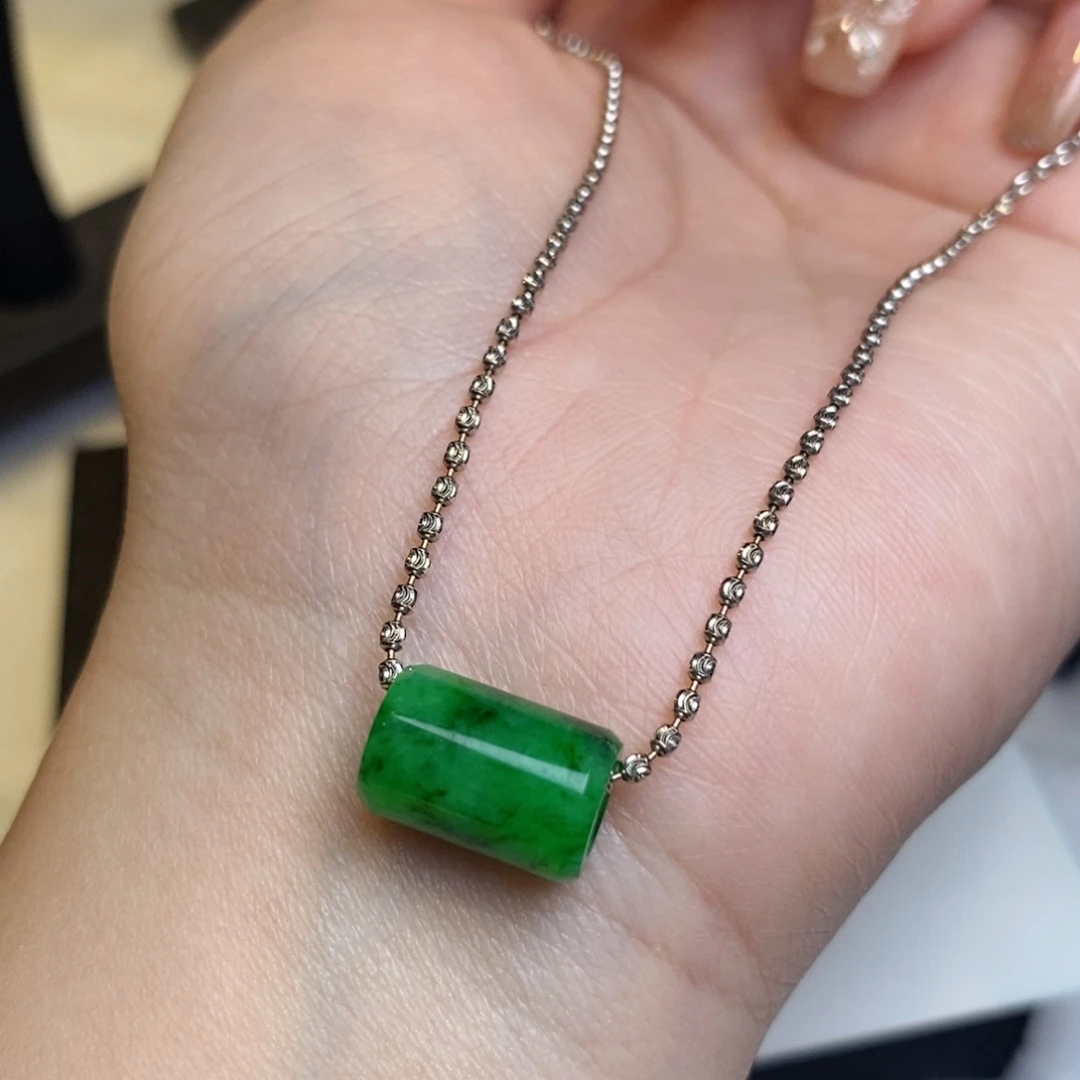 翡翠吊坠(不含链)未镶嵌路路通