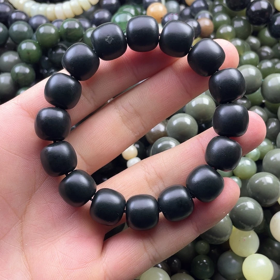 和田玉手串未镶嵌