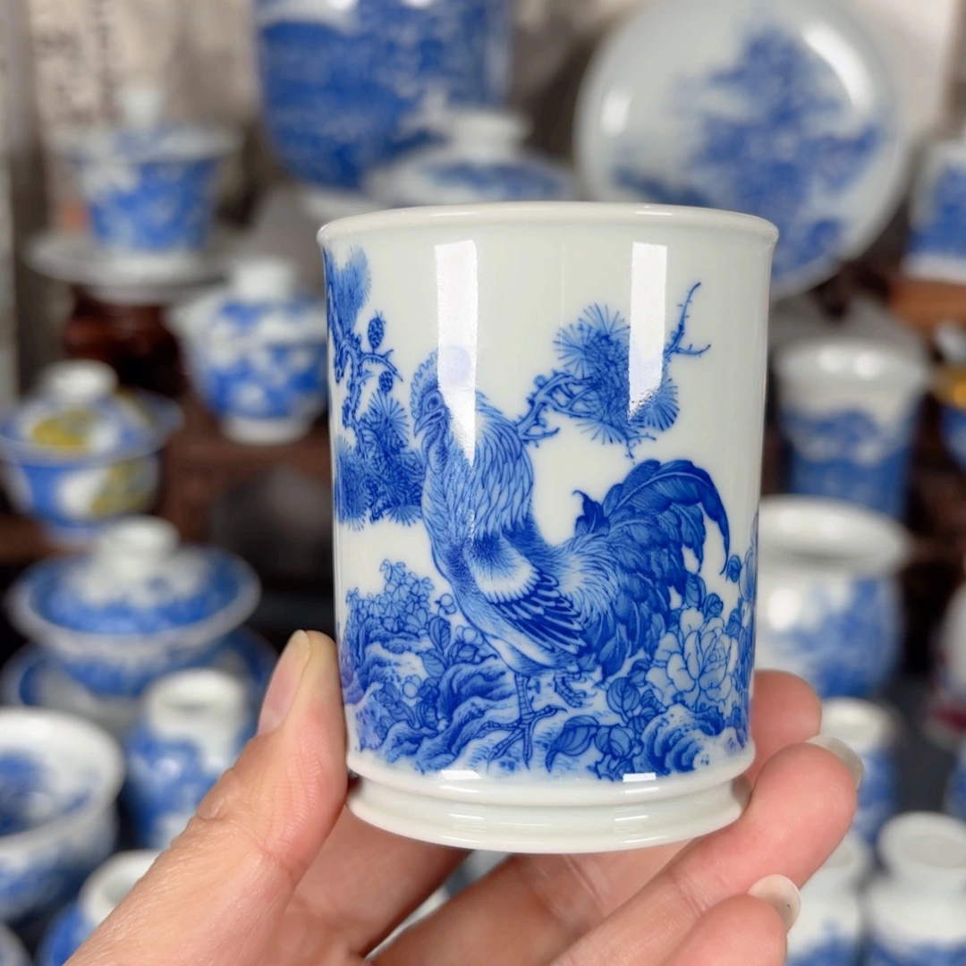 青花瓷器手绘作品陶瓷杯