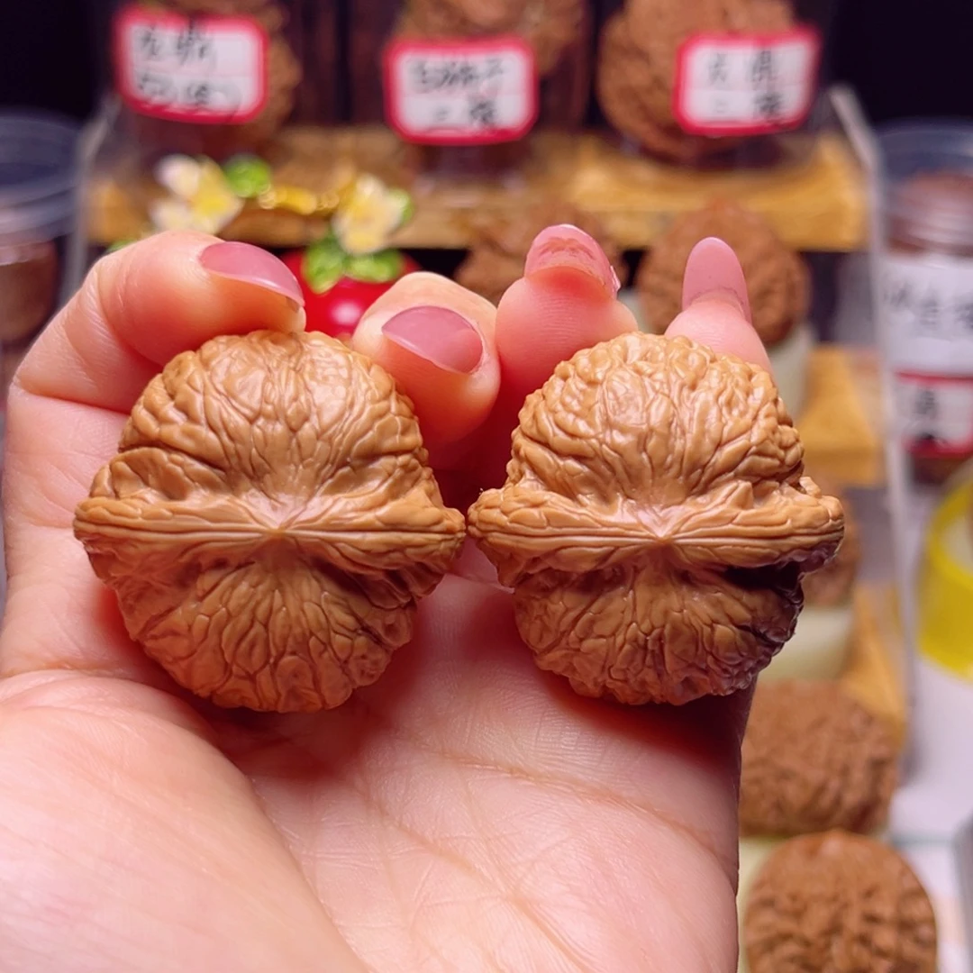 文玩核桃吊坠38尺乾隆磨