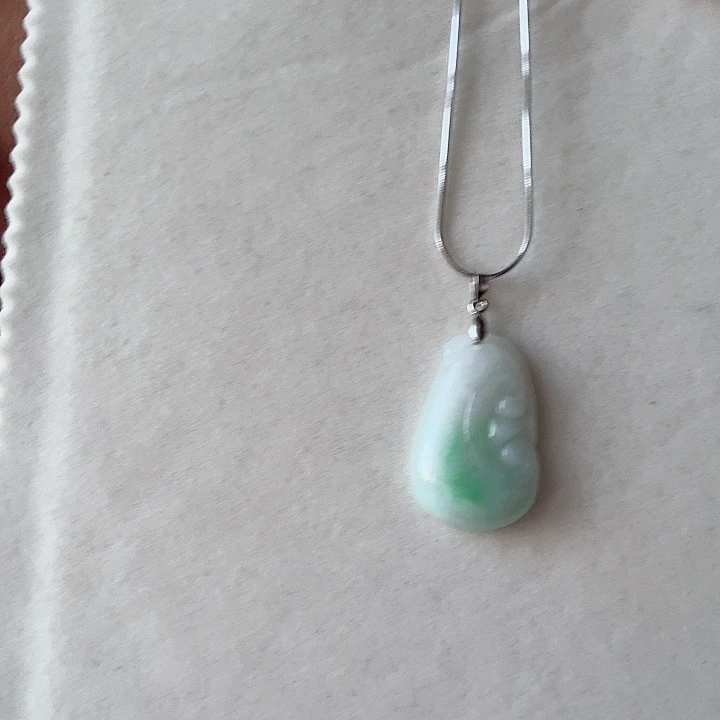 翡翠银S925镶嵌颈饰