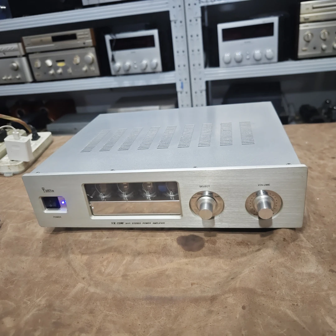 8新  二手雅琴带胆纯功放机正常不包邮不支持退换