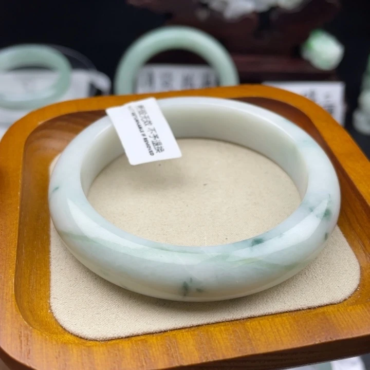 未镶嵌手链翡翠天然58