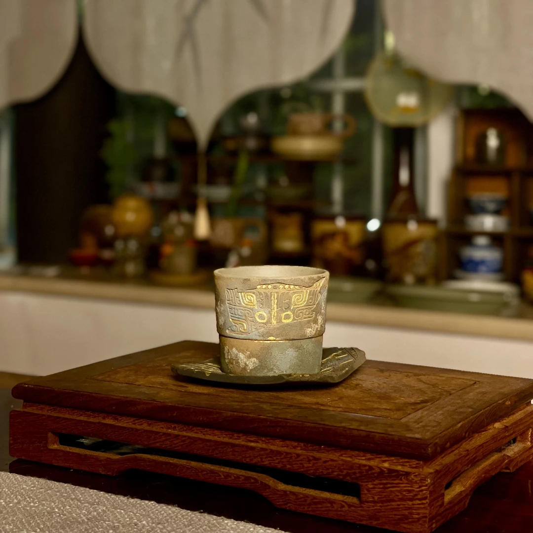 <东篱>流金岁月主人杯建水紫陶纯手工复古精美