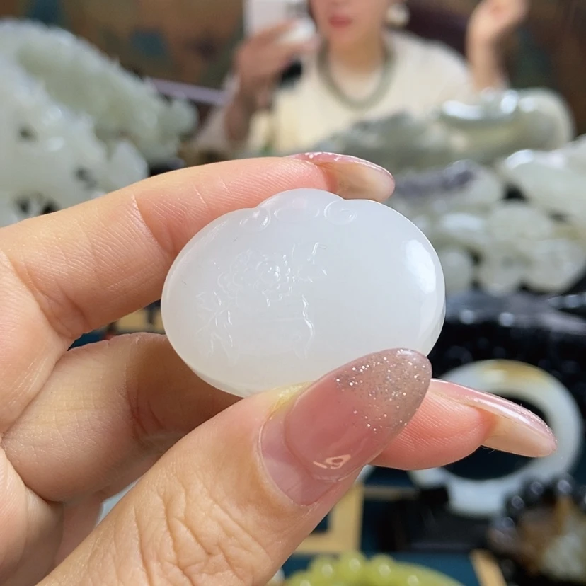 【闪购商品】未镶嵌手链和田玉