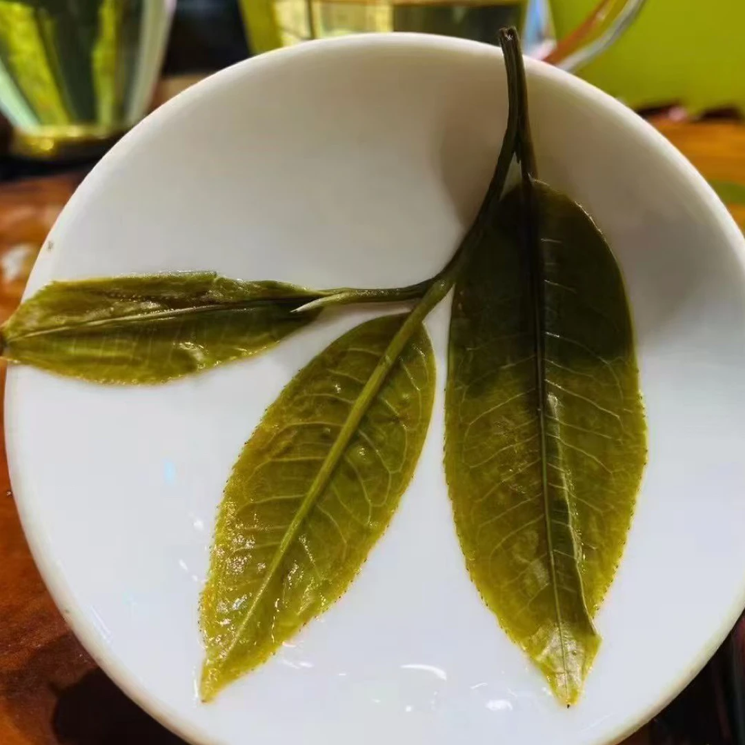 2025下磨烈100g散料普洱茶生茶