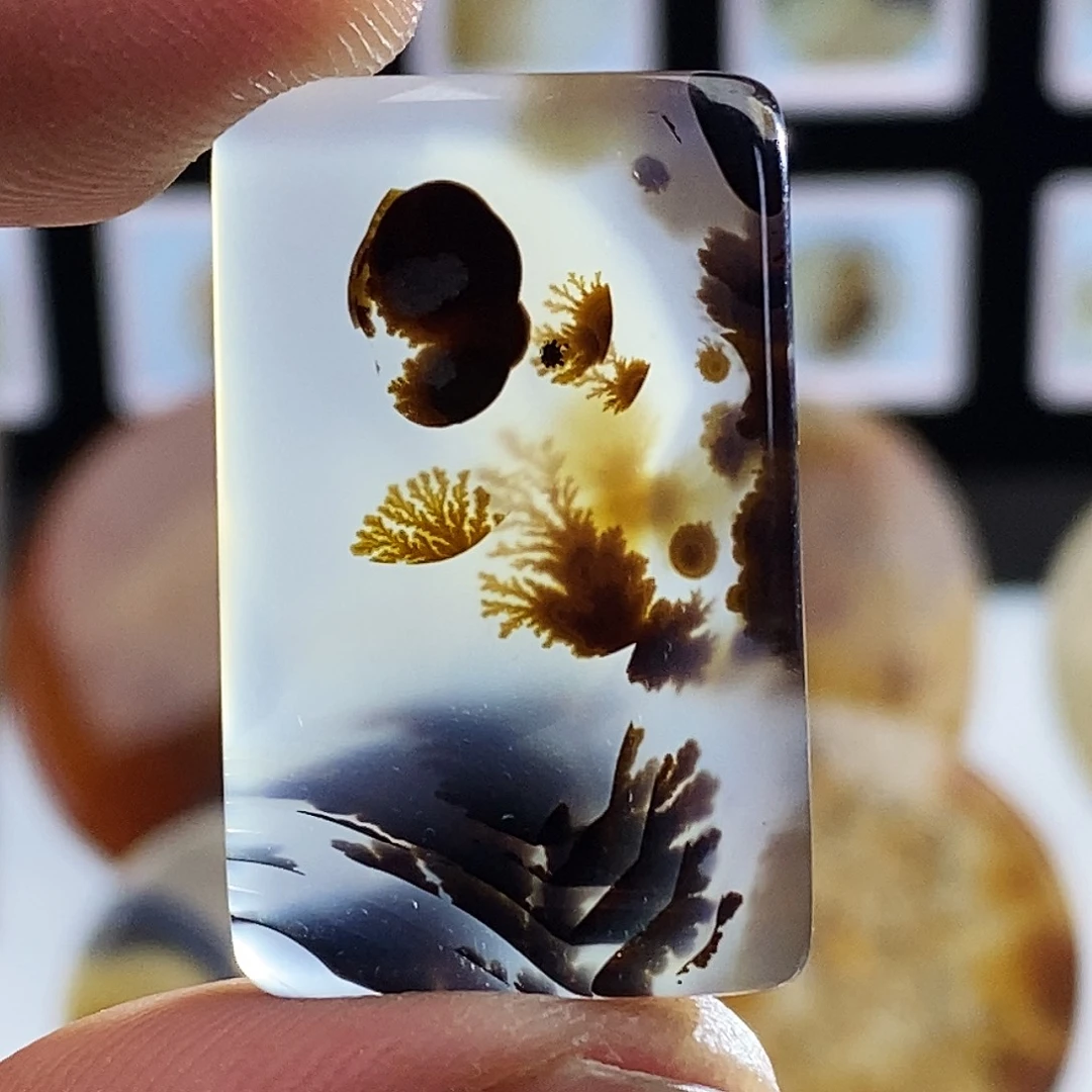 胖***m玛瑙/玉髓未镶嵌吊坠(不含链)