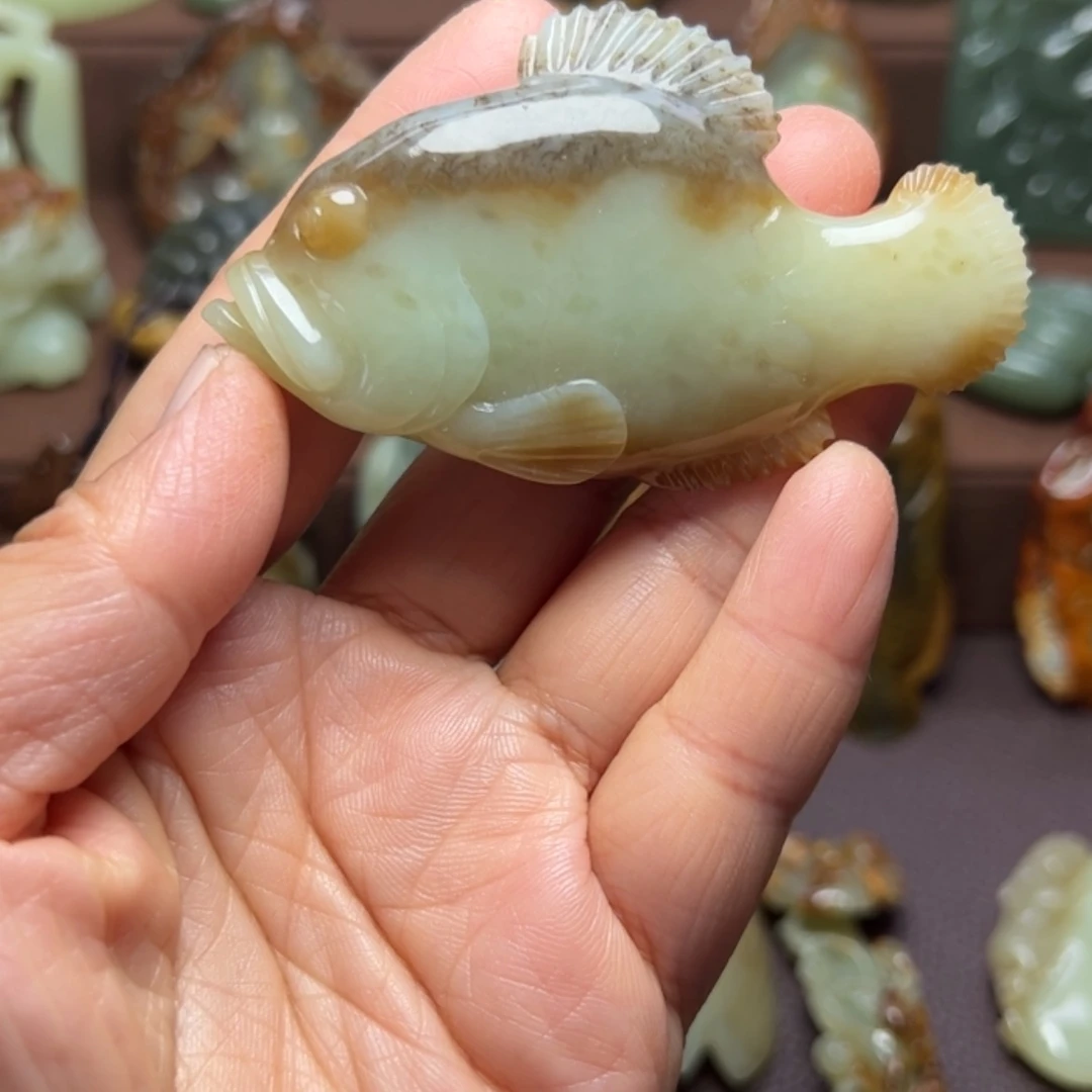 【闪购商品】岫岩老玉（透闪石质玉）未镶嵌颈饰