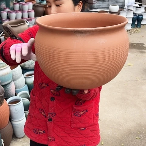 32口24高瑕疵口磕碰。